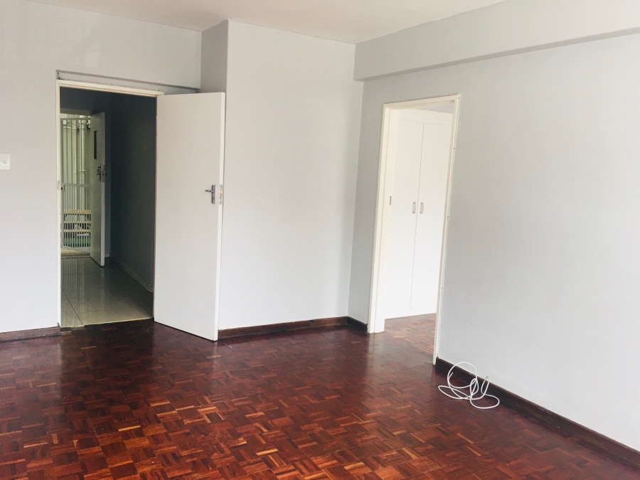 1 Bedroom Property for Sale in Gardens Western Cape